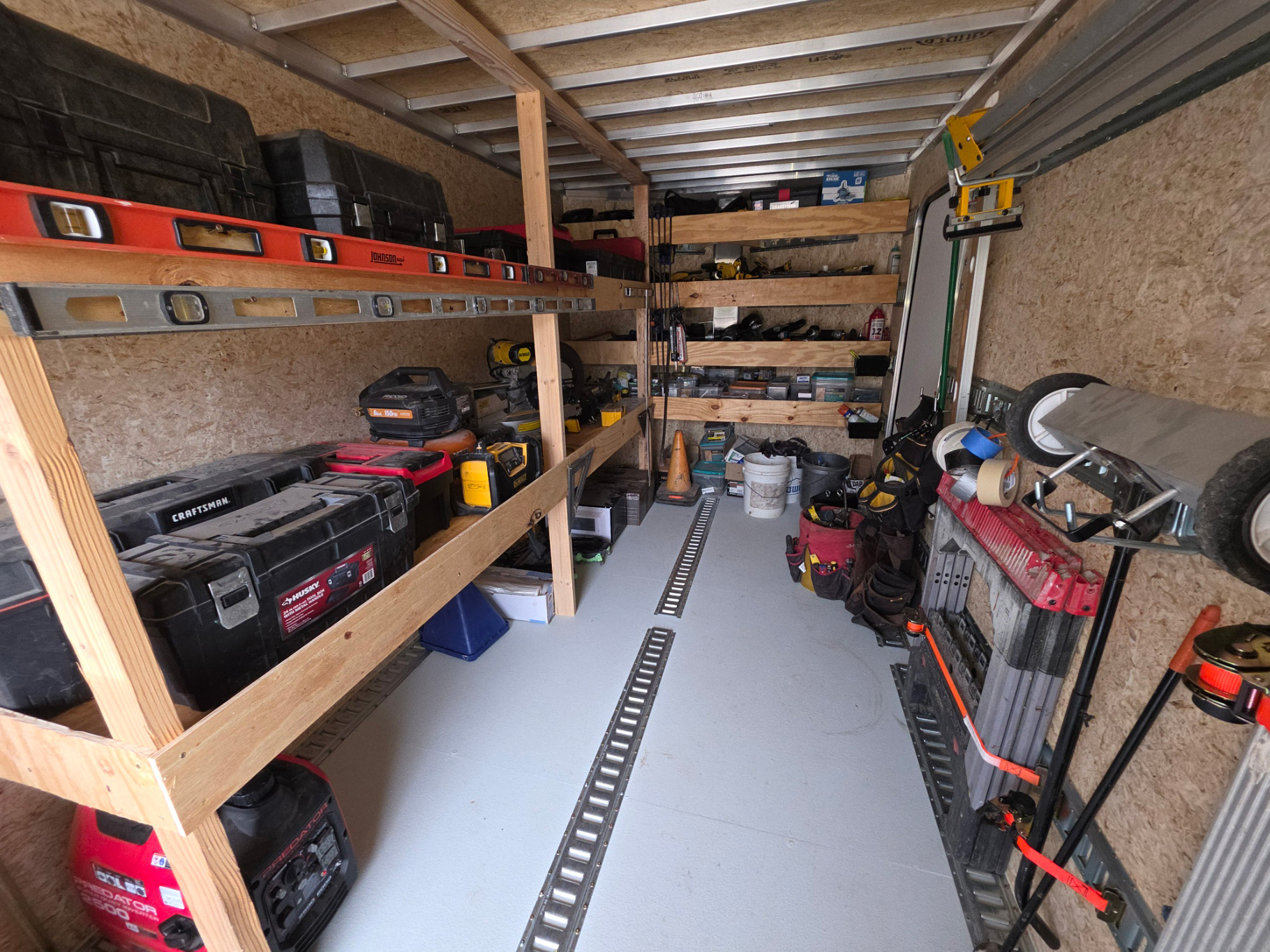 Double R Truck and Trailer interior